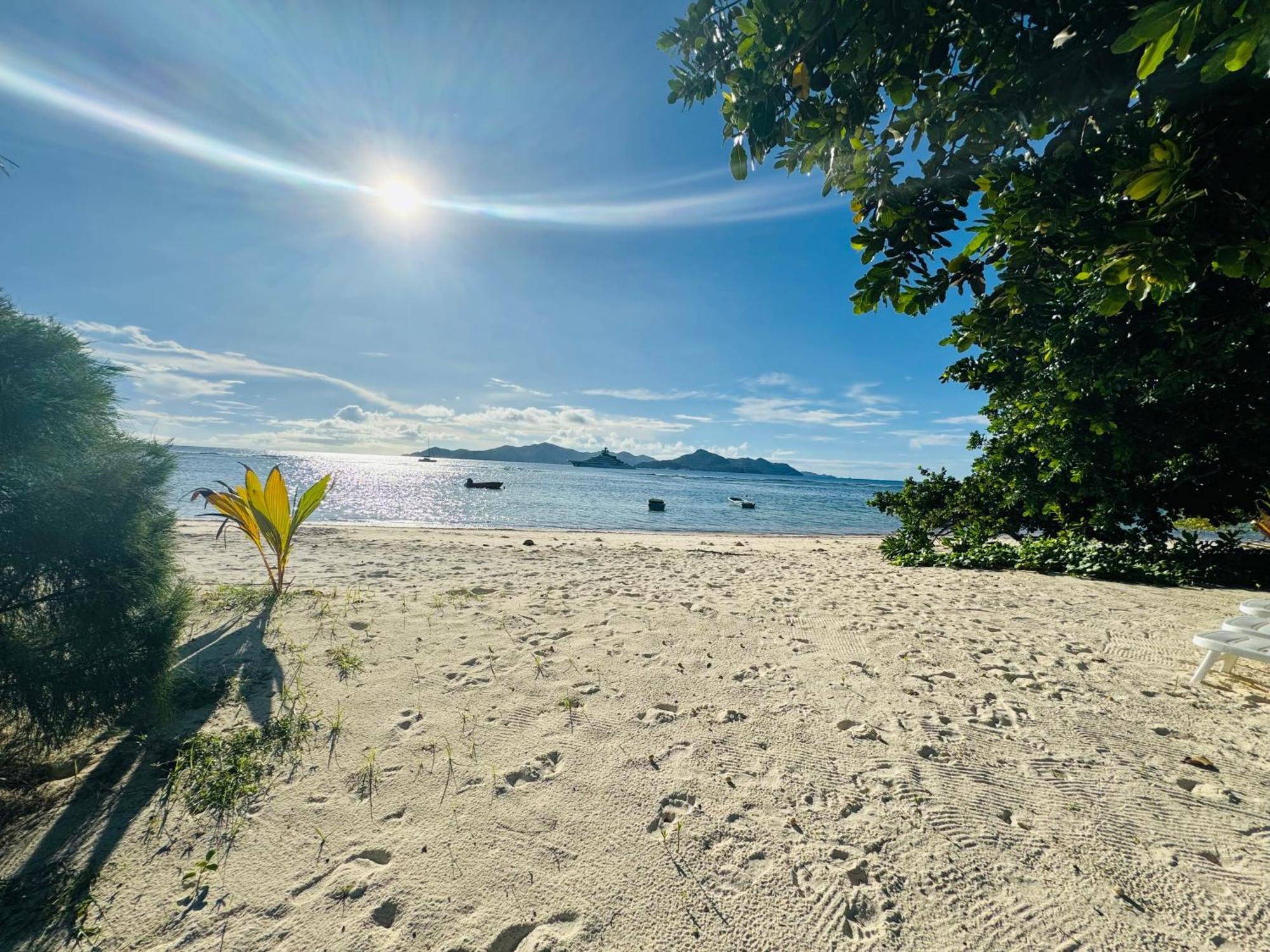 Digwa Beach Chalet La Digue Buitenkant foto