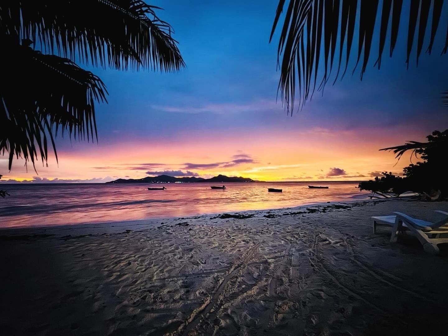 Digwa Beach Chalet La Digue Buitenkant foto